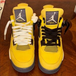 Men’s Air Jordan 4 Retro lightning -2021’s